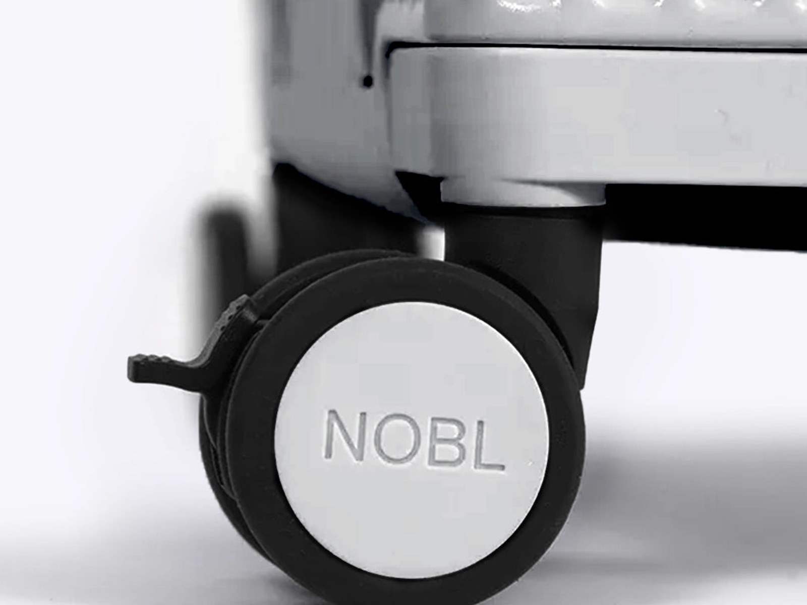 Phone battery from curb to gate with the NOBL USB port