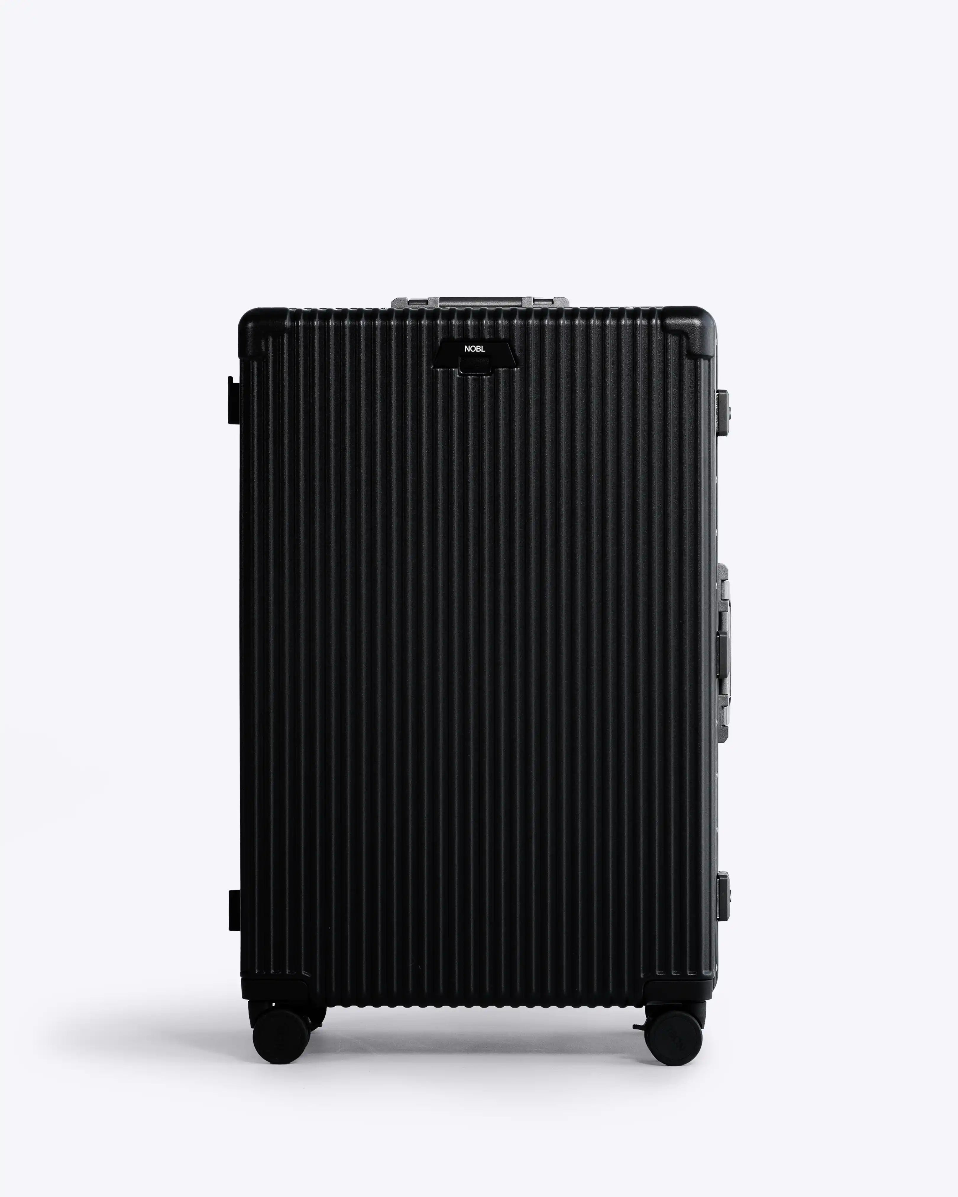 Check-in: All-in-One 28"