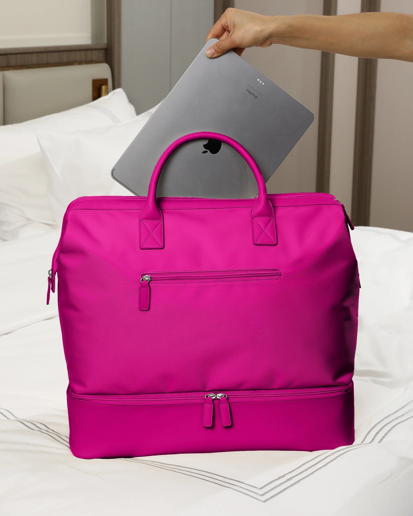 #color_hot pink