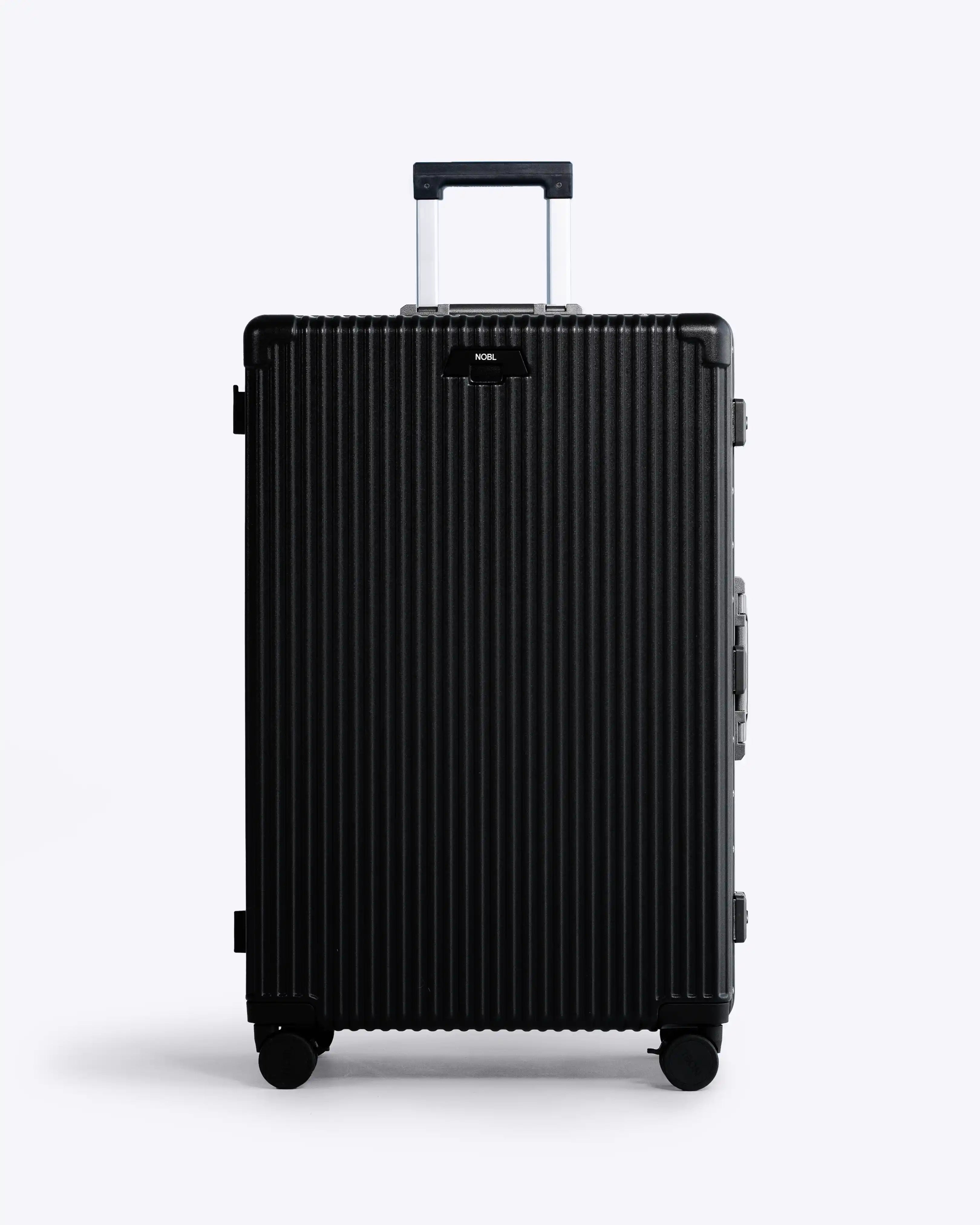 Check-in: All-in-One 28"