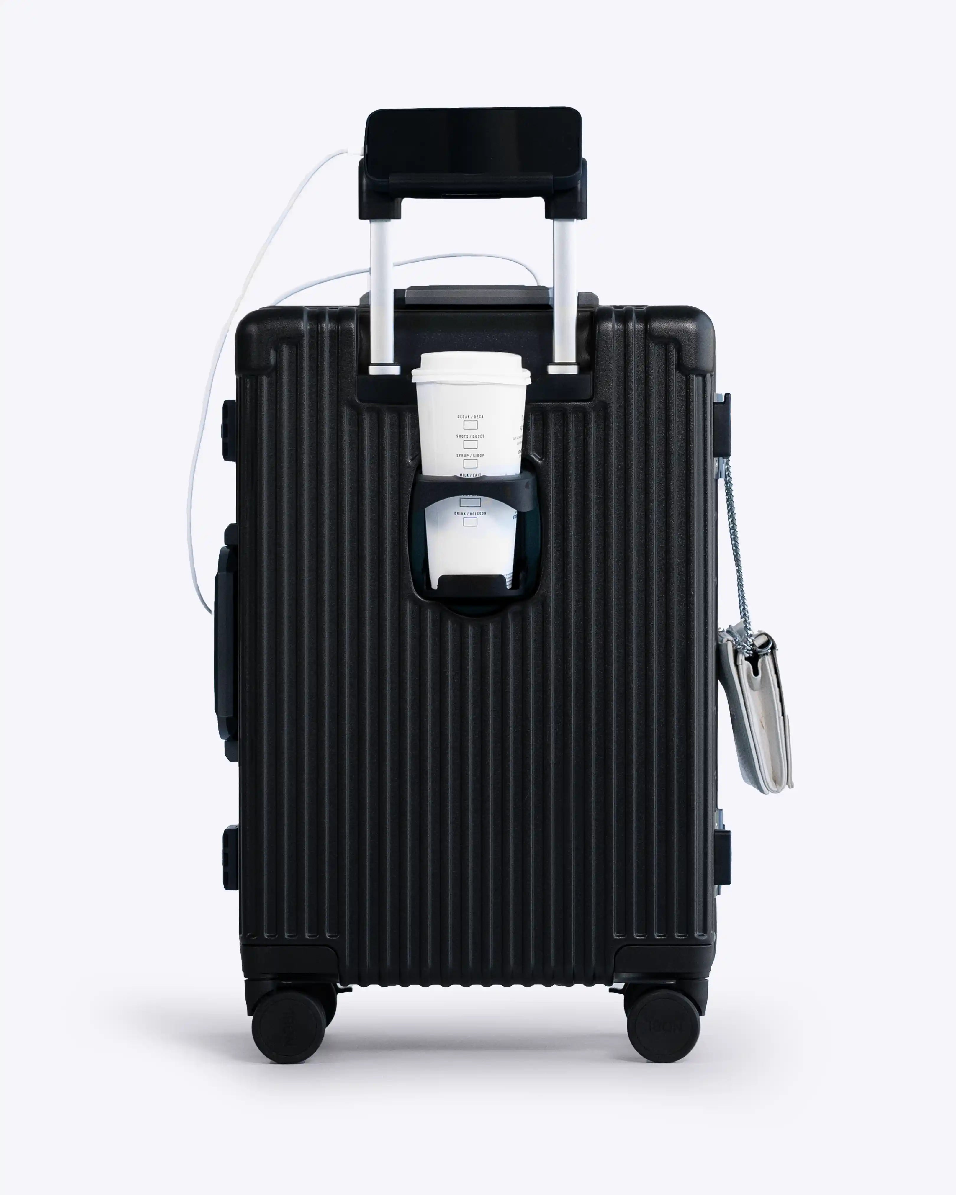 Check-in Medium: All-in-One 24"