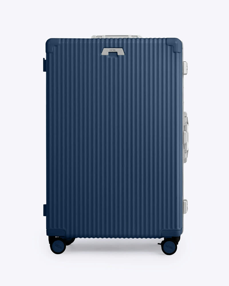 Check-In: All-In-One 28"