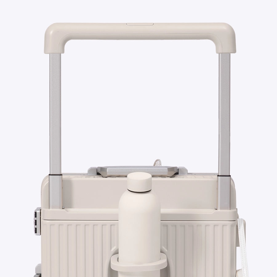 Wide Handle