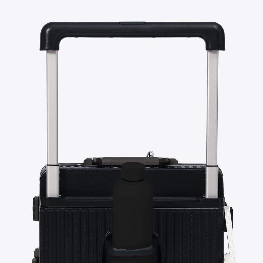 Wide Handle