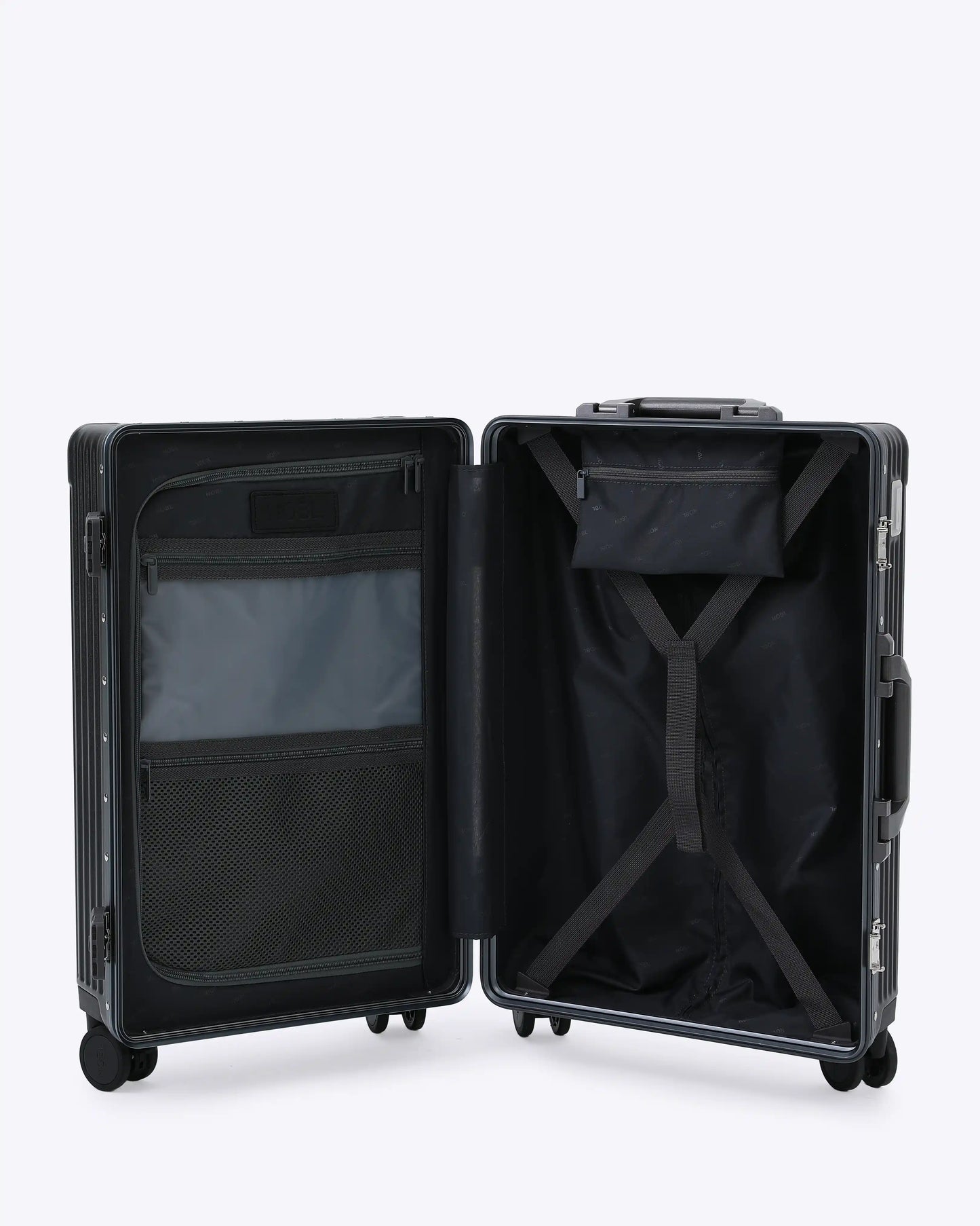 #color_jet black